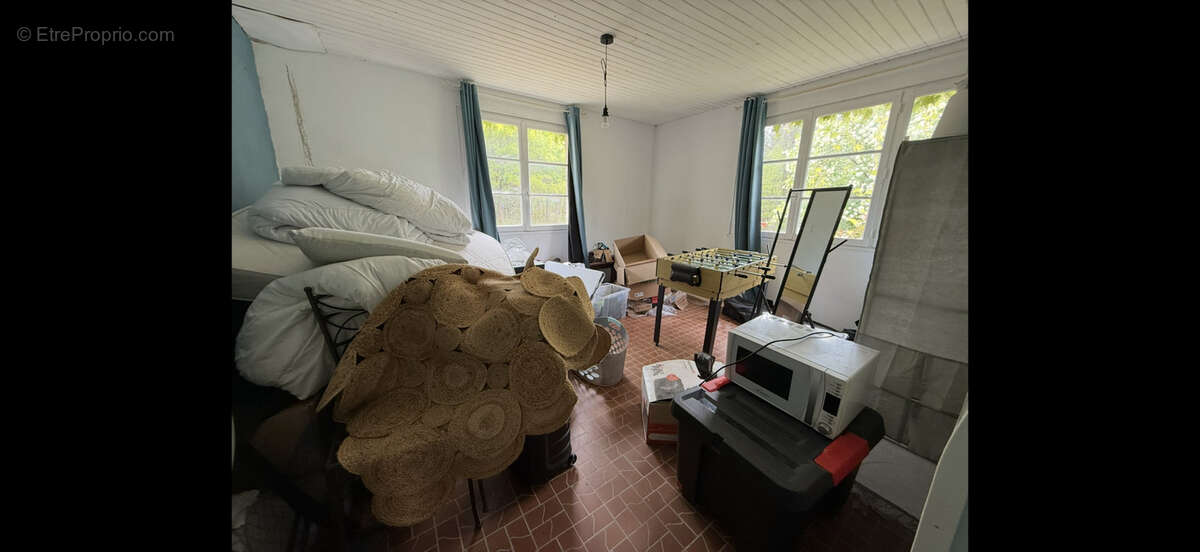 Maison à LOMBRON