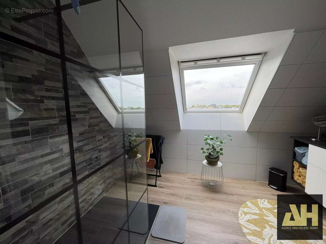 Maison à PLOUNEVENTER