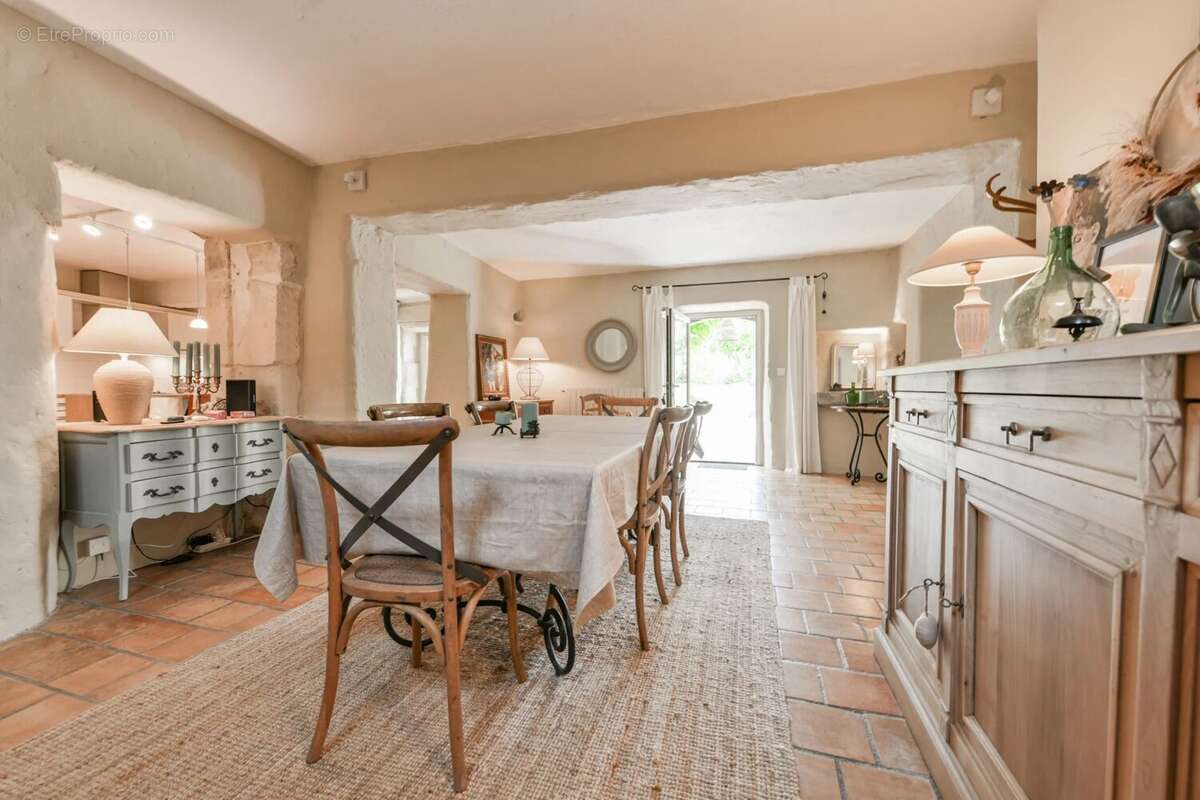 Maison à UZES