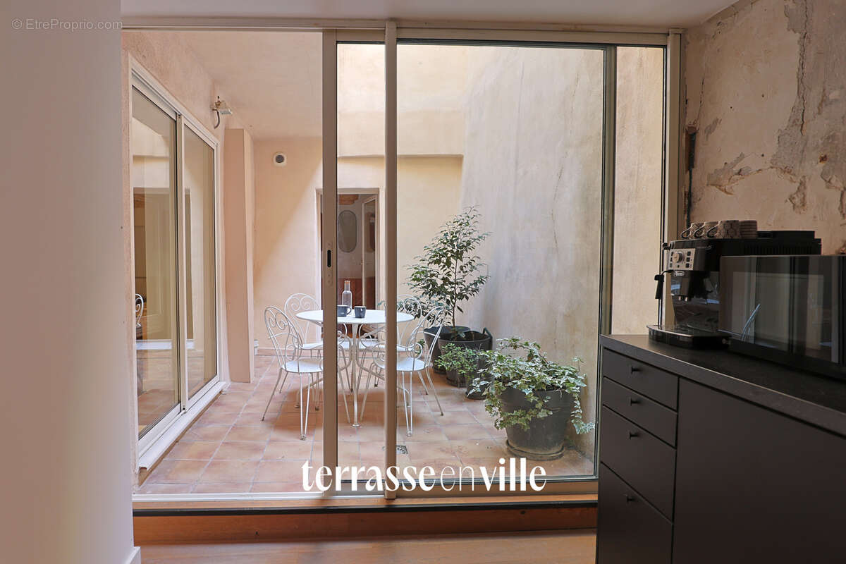 Appartement à AIX-EN-PROVENCE