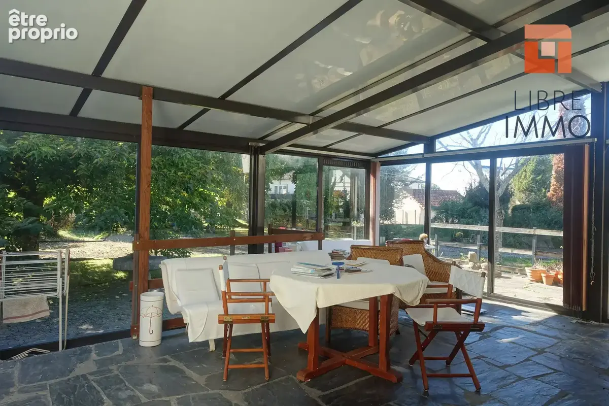 A vendre - villa 170m² a renover, parc 1500m² - photo 5