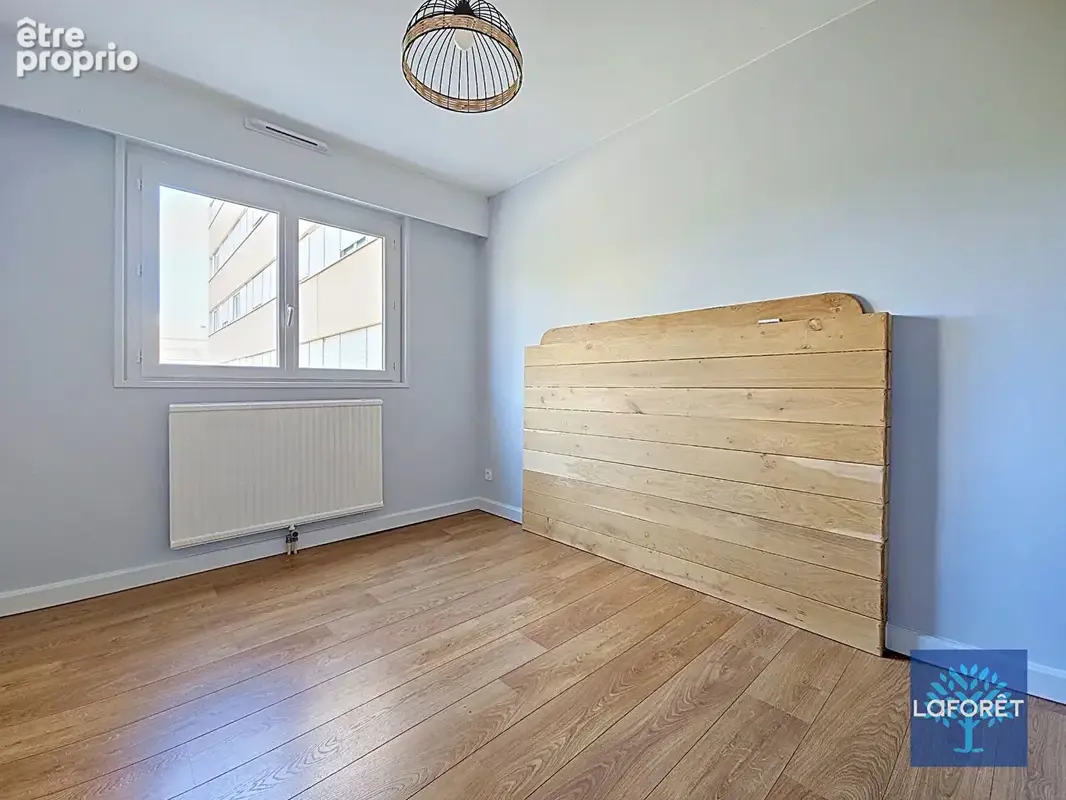 Appartement La Roche Sur Yon 4 pièce(s) 88 m2 - photo 3