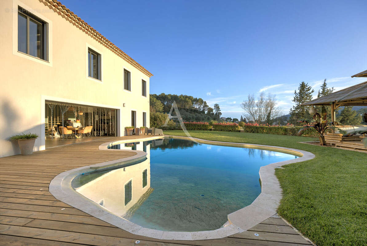 Maison à AURIBEAU-SUR-SIAGNE