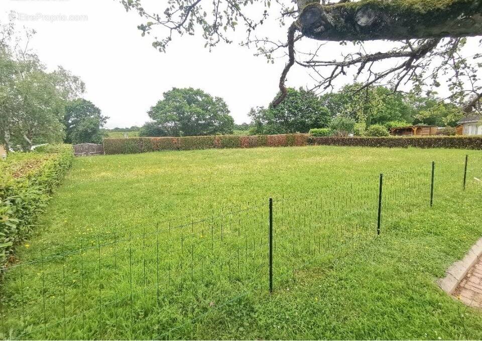 Terrain à SAINT-PIERRE-LES-ELBEUF