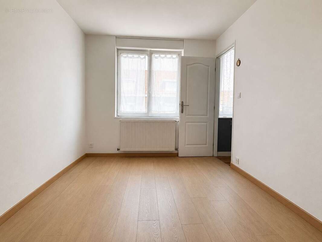 Maison 104 m² à Lompret  - photo 5