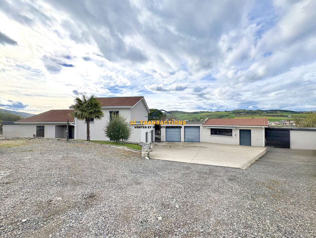 Maison à SAINT-CHAMOND