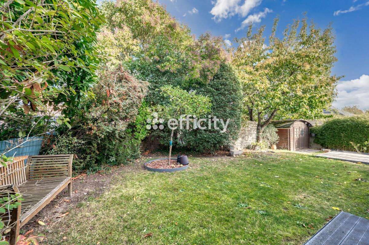 Maison à MERY-SUR-OISE