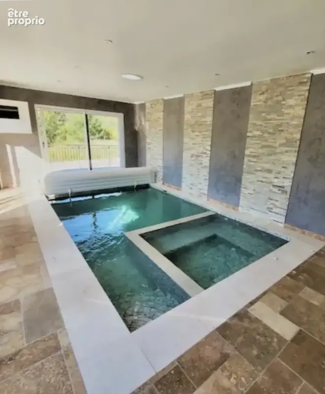 Propriete Peyroules Villa avec piscine intérieure dex hangars forte rentabilité - photo 14
