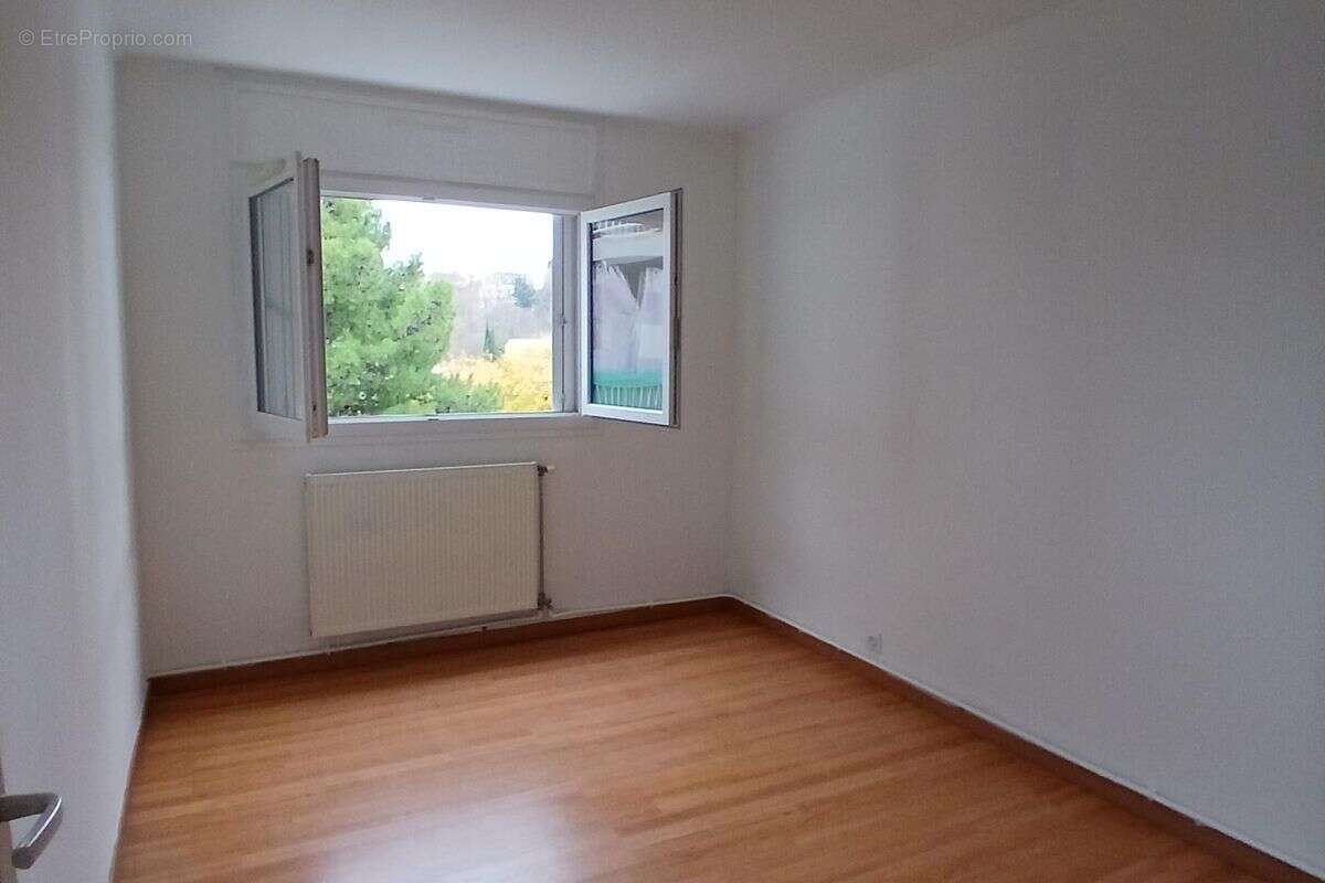 Appartement à MARSEILLE-11E