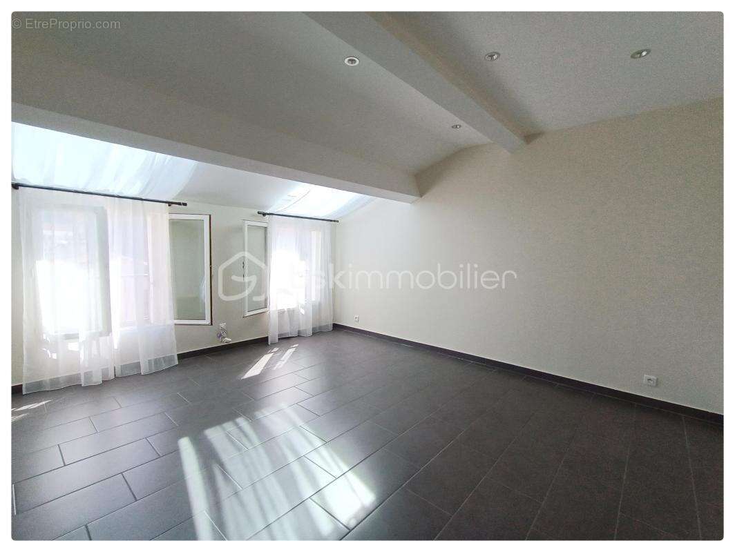 Appartement de qualite - photo 11