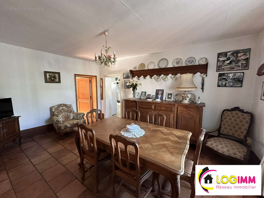 Maison à ENGLEFONTAINE