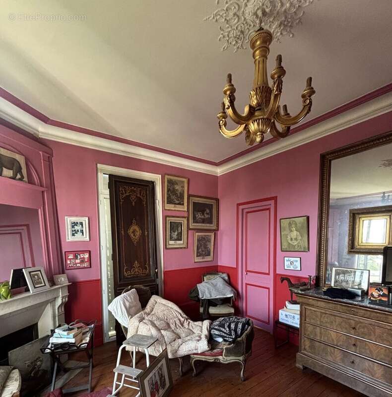 Maison à MONT-SAINT-AIGNAN