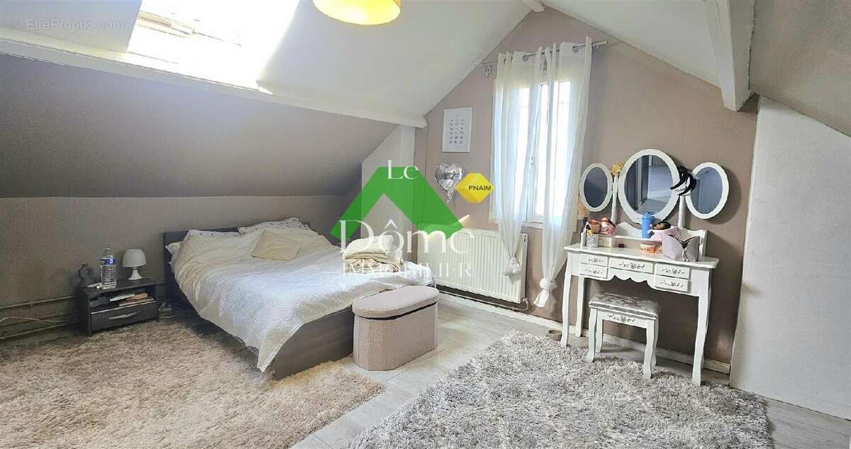 Maison à BORNEL