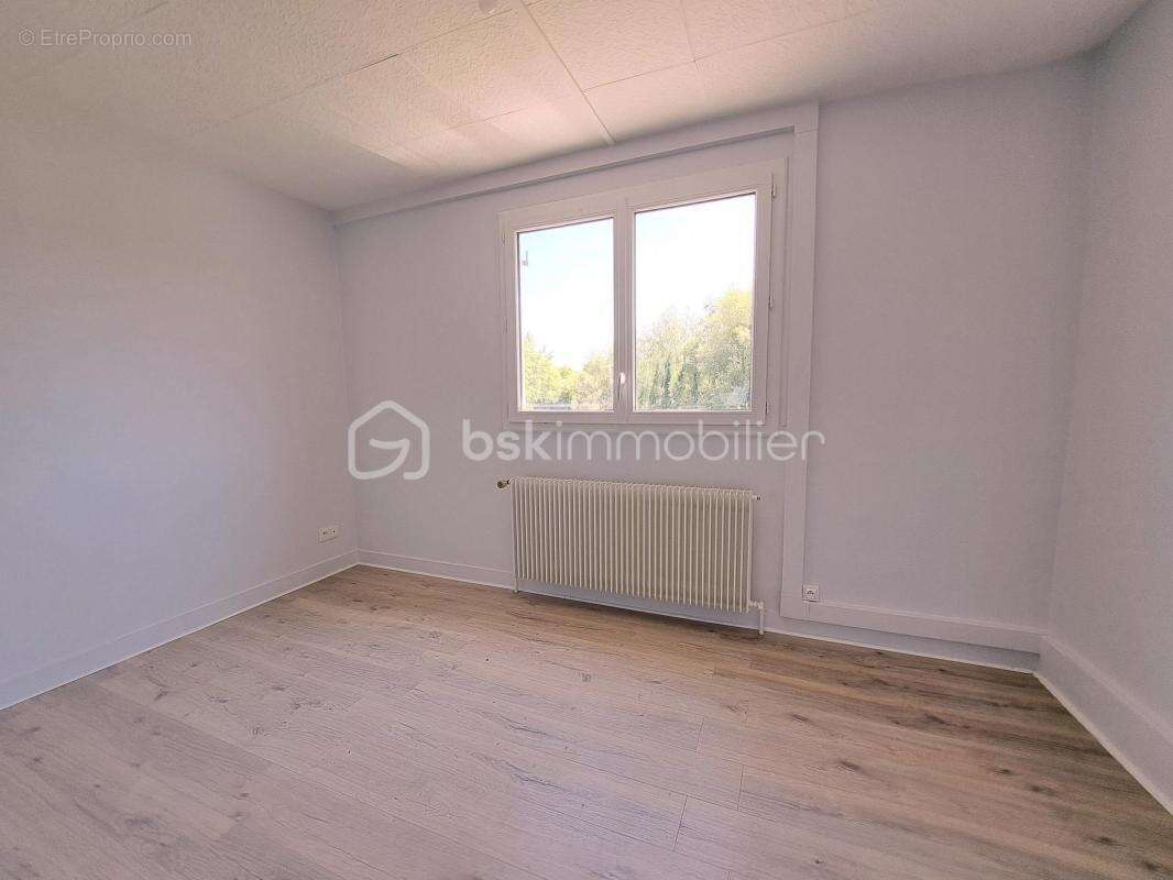 Maison à MAREUIL-CAUBERT