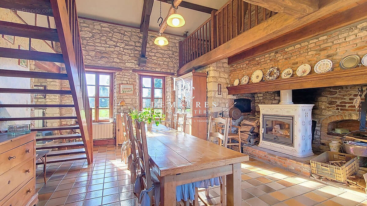 Maison à RETY