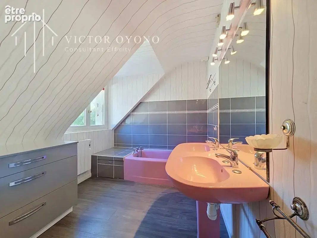 Maison 6 pièces 137 m² à vendre à Chateau-Du-Loir (72500) - photo 13