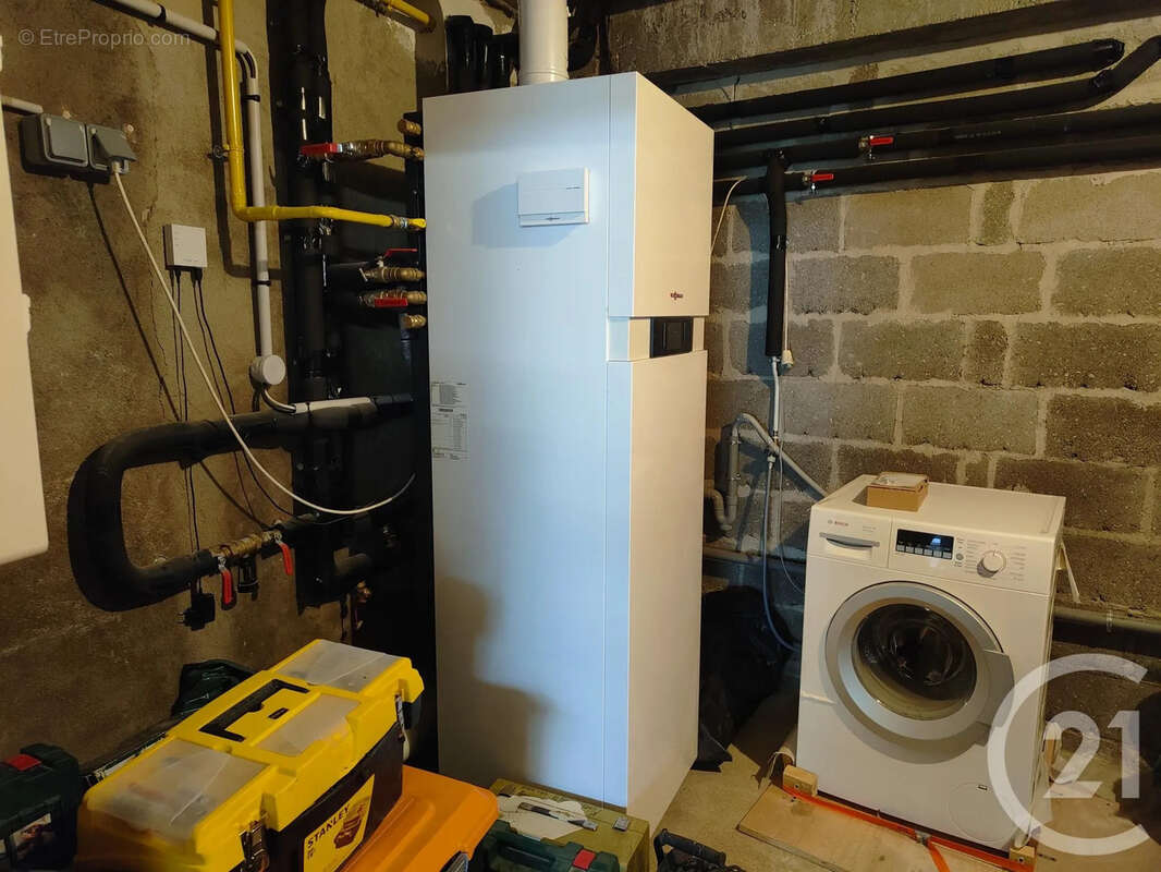 Maison à COSNE-COURS-SUR-LOIRE