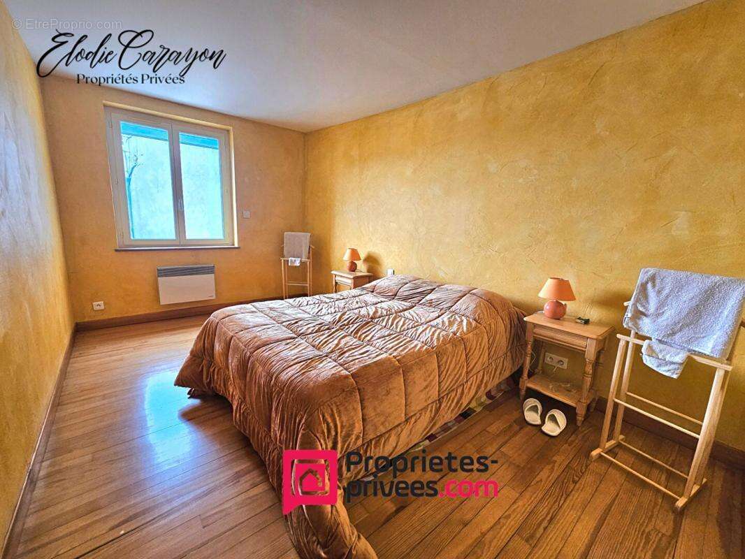 Maison à VILLANIERE