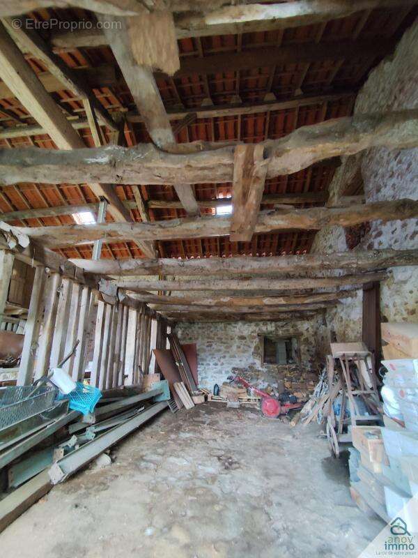 Maison à SAINT-JUNIEN