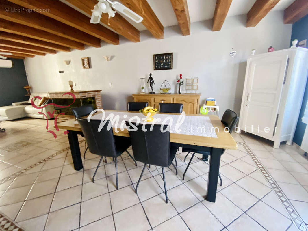 Maison à AIGUES-MORTES