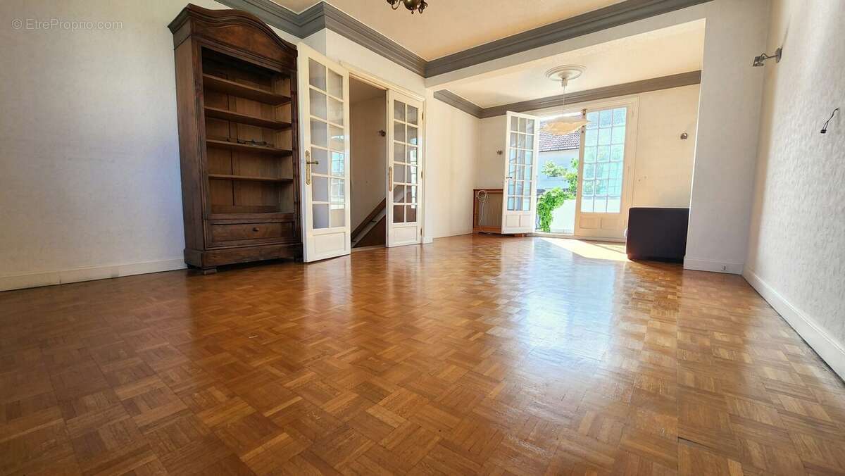 Maison à MAISONS-ALFORT