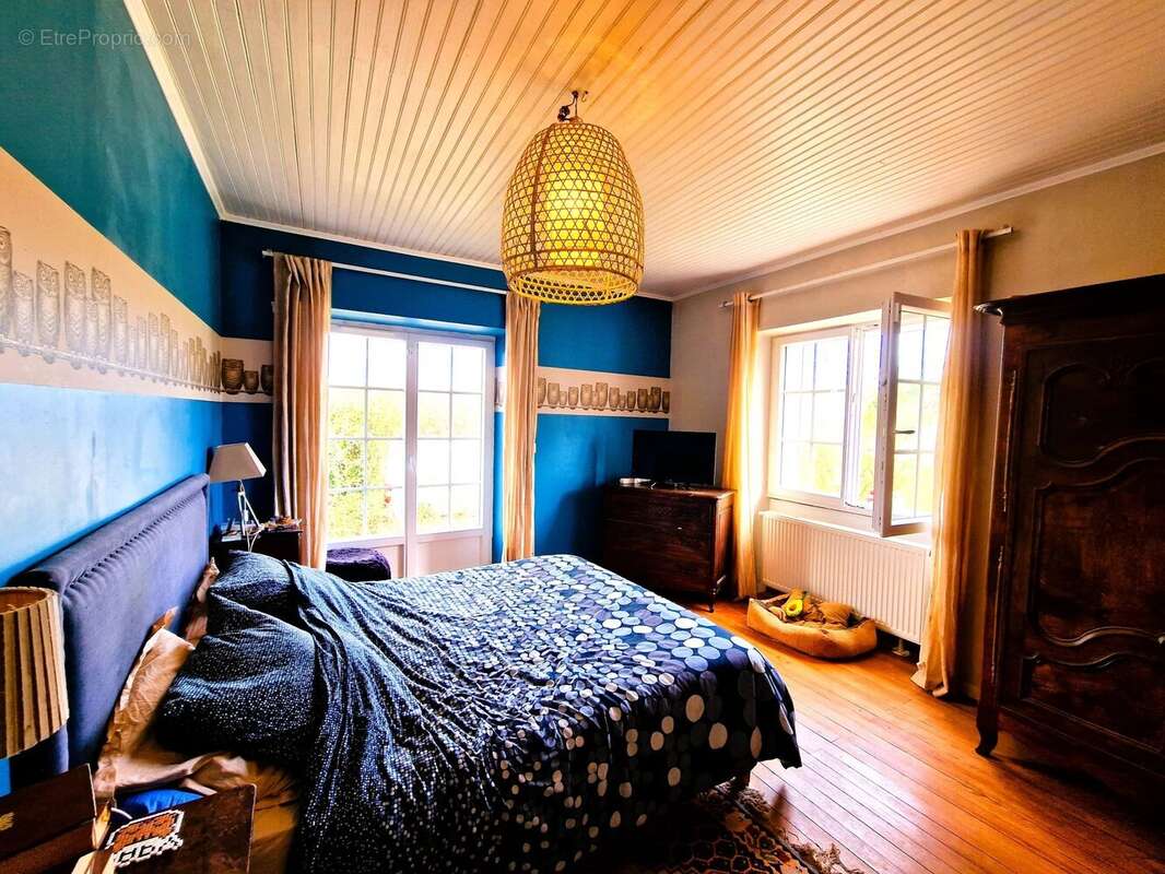 Maison à CASTILLON-LA-BATAILLE