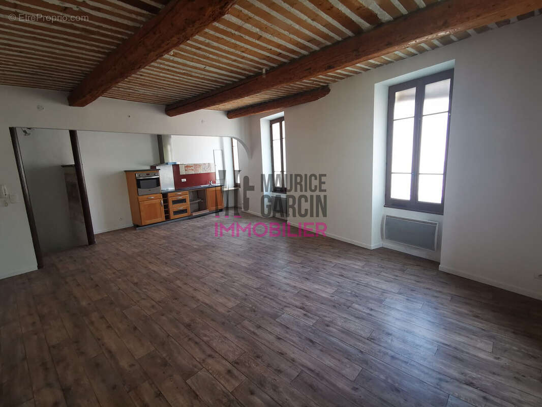A vendre, à acheter, immeuble 84300 Cavaillon - Appartement à CAVAILLON