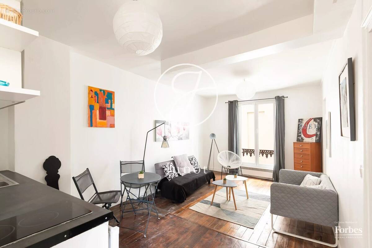 Appartement à PARIS-18E