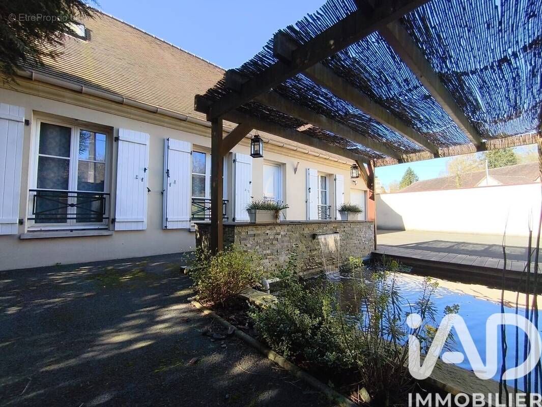 Photo 1 - Maison à SAINT-LOUP-DE-NAUD