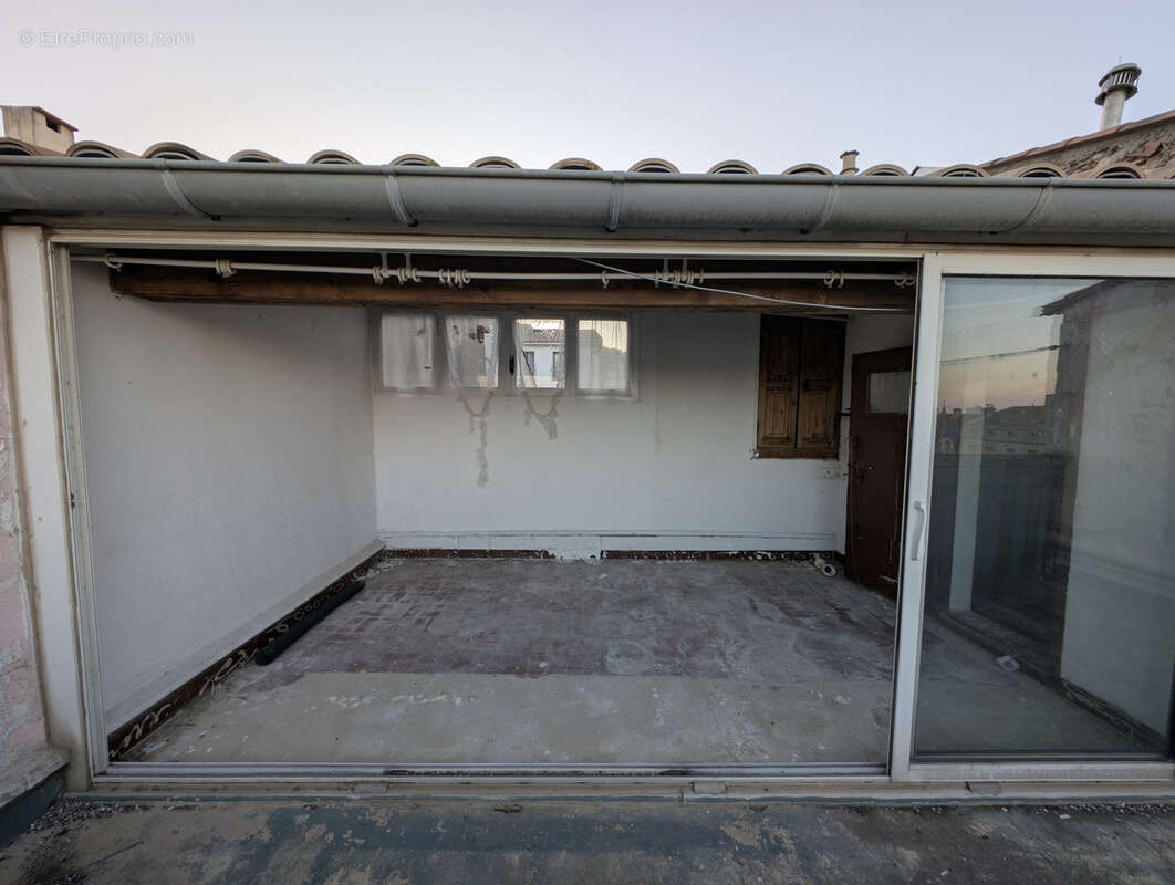 Appartement en duplex avec terrasse à rénover - photo 14