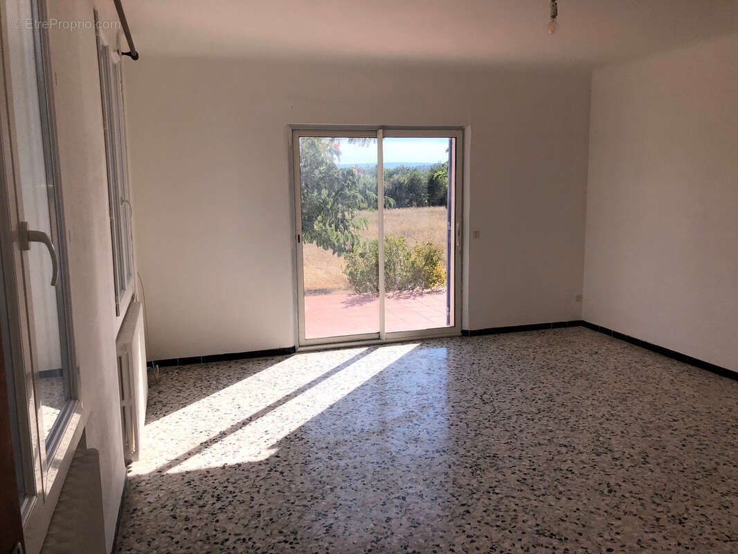 Maison familiale 125 m2 - Plain pied - vue Luberon - photo 35