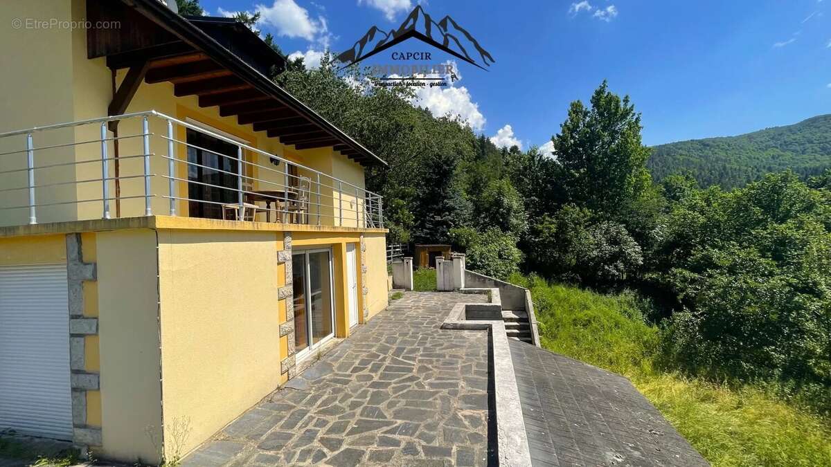 Maison 4 faces avec jardin - QUERIGUT - photo 14