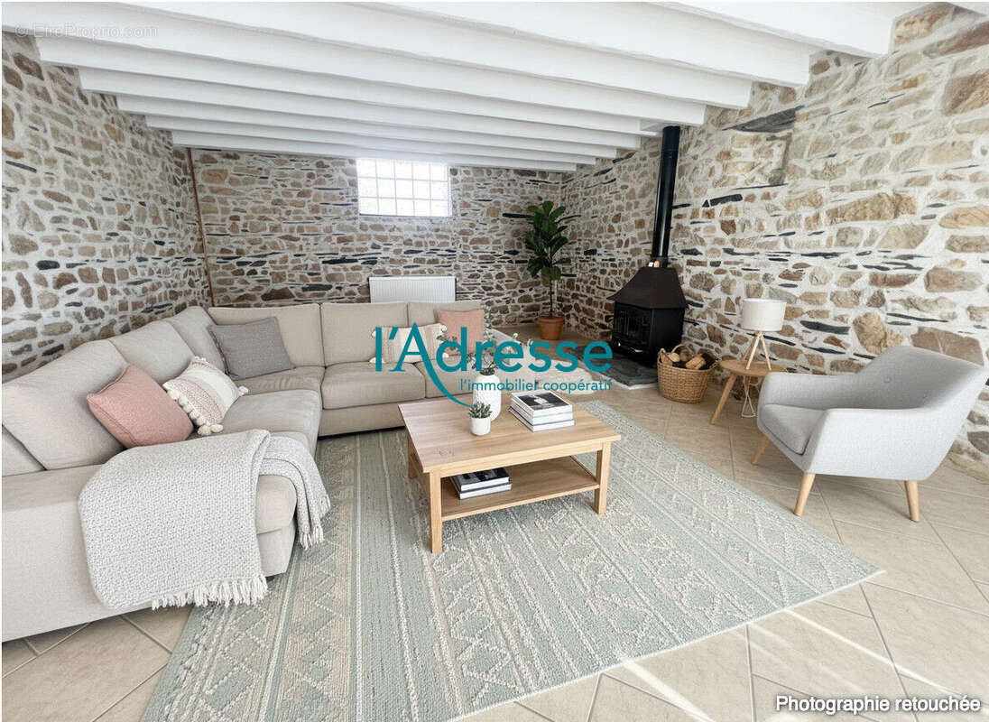 Maison à SAINT-AUBIN-DES-CHATEAUX