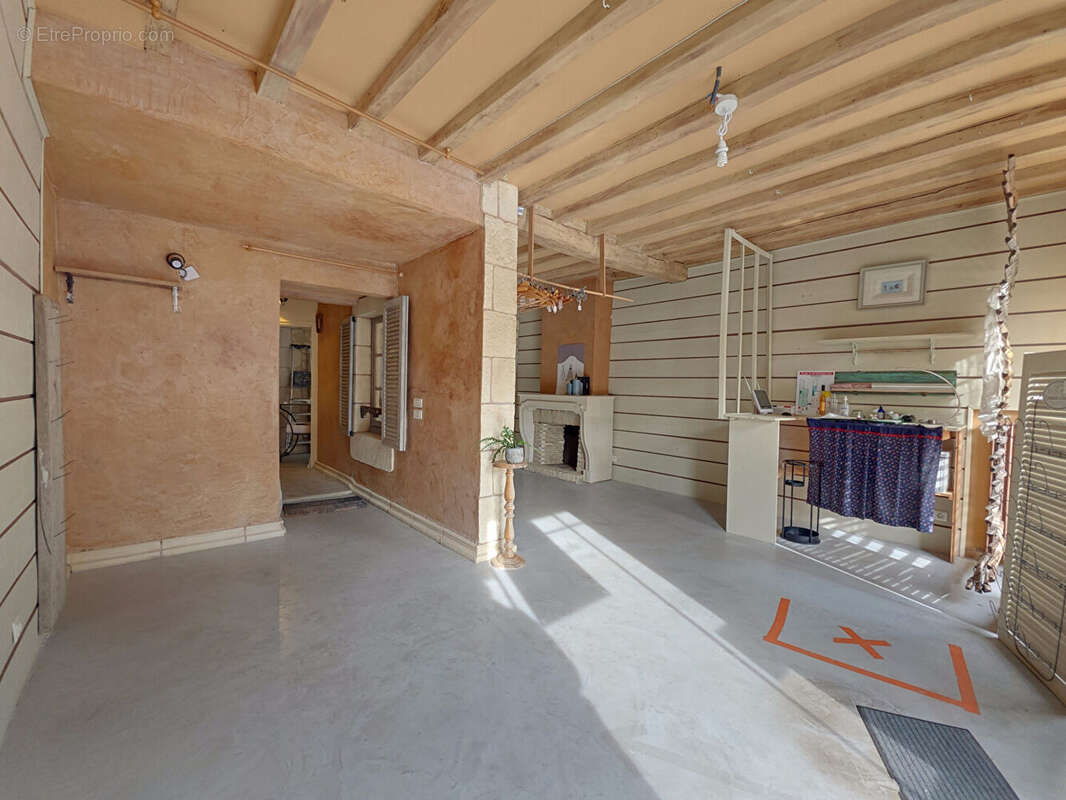 Immeuble  de rapport  centre ville de maintenon - photo 3