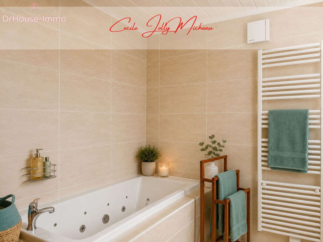 Maison 148 m² à Saint-Bonnet-Sur-Gironde  - photo 24