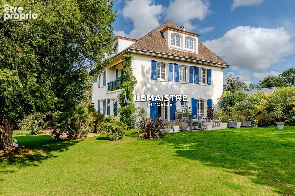 Maison à vendre - Proche Montivilliers - 5 chambres - Parc 4000 m² - Garage - Charme - photo 6
