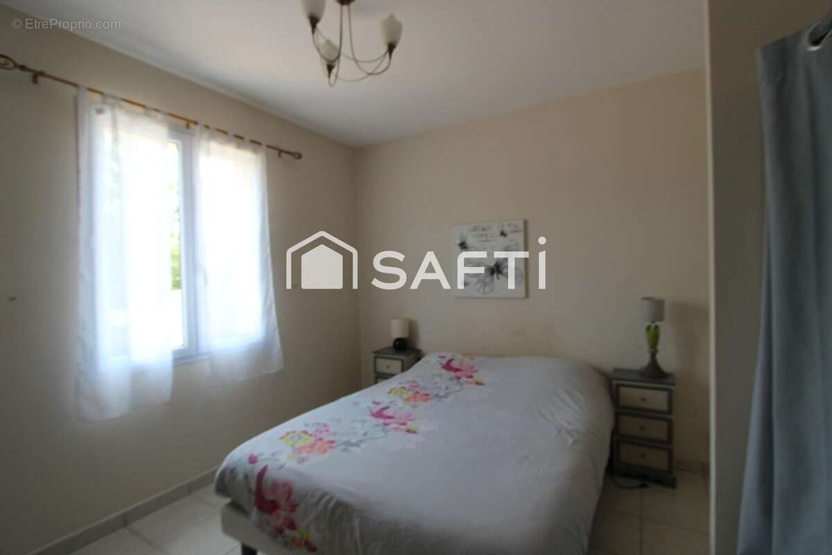 Maison 113 m² à La Caillere-Saint-Hilaire  - photo 6