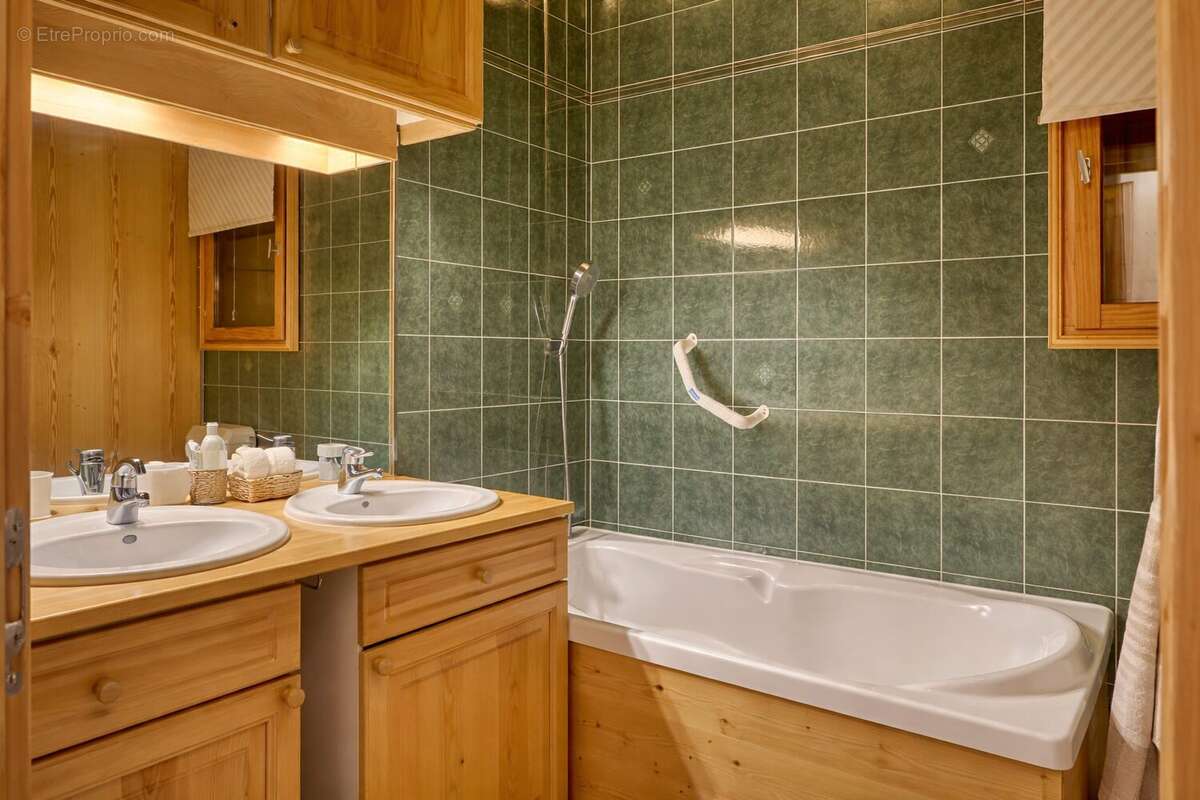 Maison 129 m² à Combloux  - photo 8
