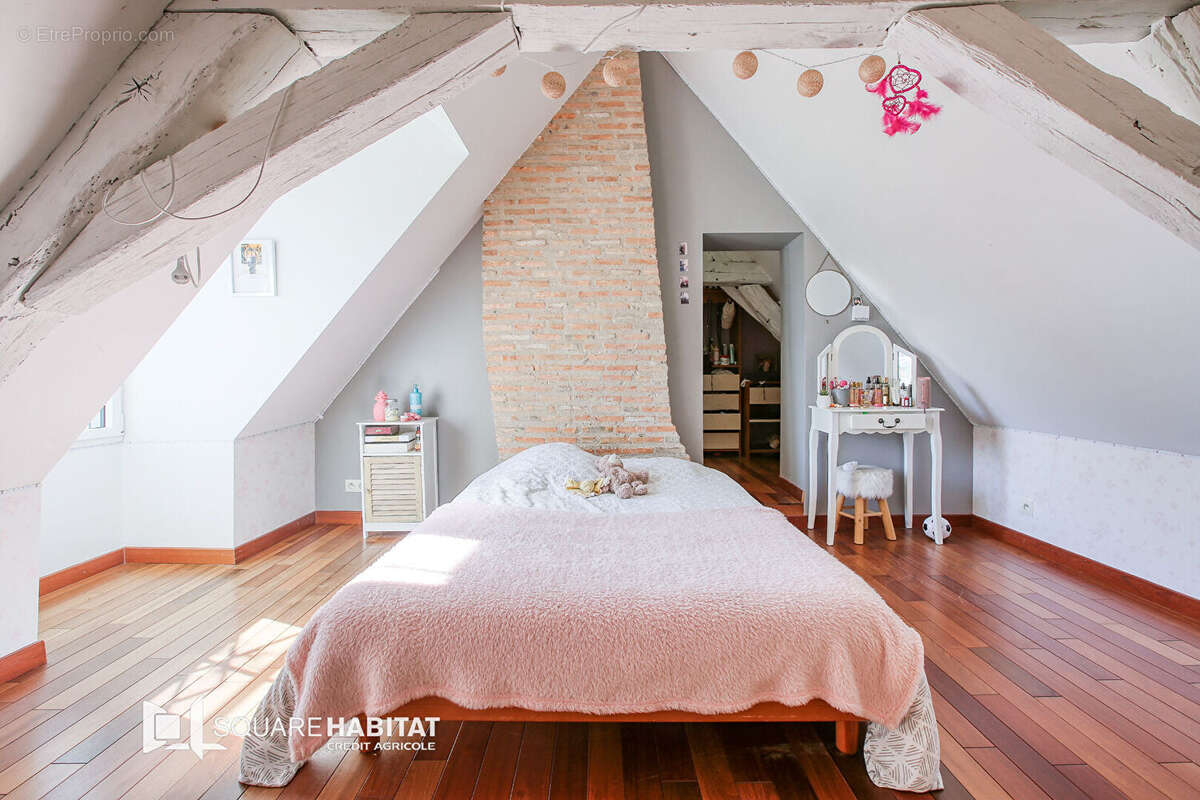 Maison à SAINT-SYLVAIN-D&#039;ANJOU