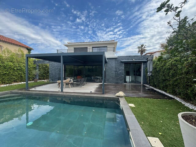 Maison à SANARY-SUR-MER