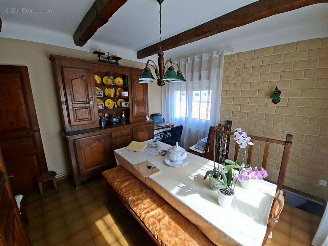 Maison à LA VALETTE-DU-VAR