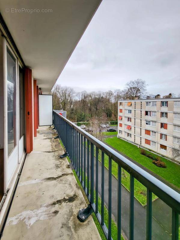 Appartement à EPINAY-SUR-SEINE