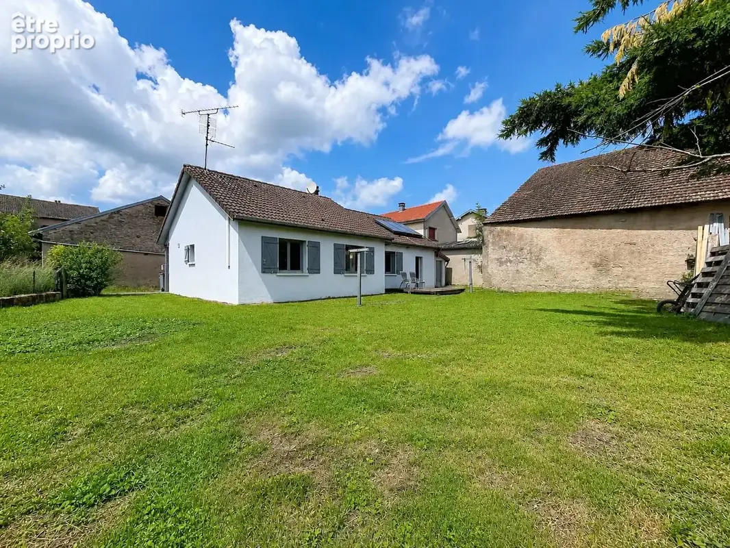 Photo Maison à Sainte-Marie-En-Chaux au prix de 132 000€