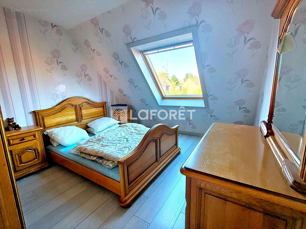 Maison Halluin 5 pièce(s) 90 m2 - photo 8