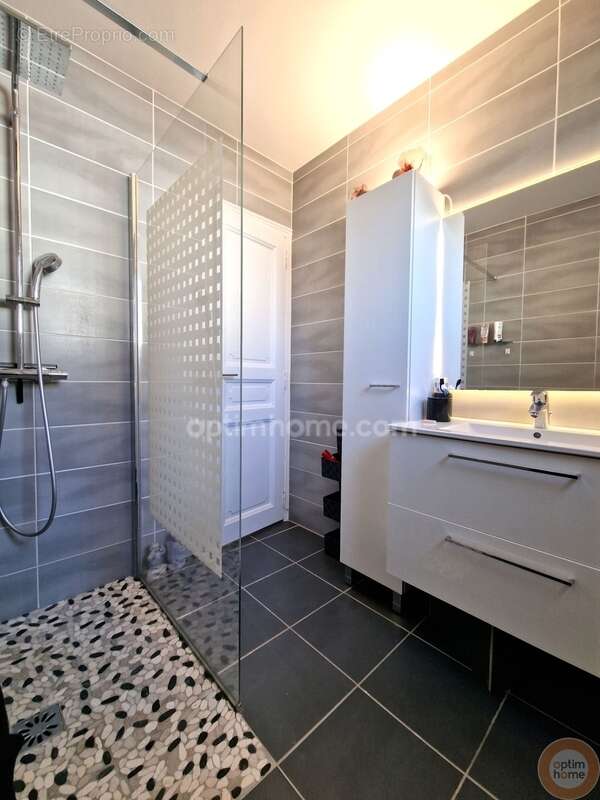 Maison à SAINT-GERMAIN-LES-ARPAJON