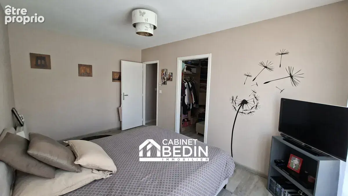 Maison 124 m² à Ambares-Et-Lagrave  - photo 6
