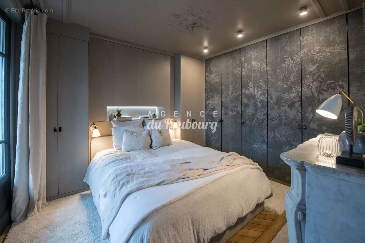 Appartement à PARIS-9E