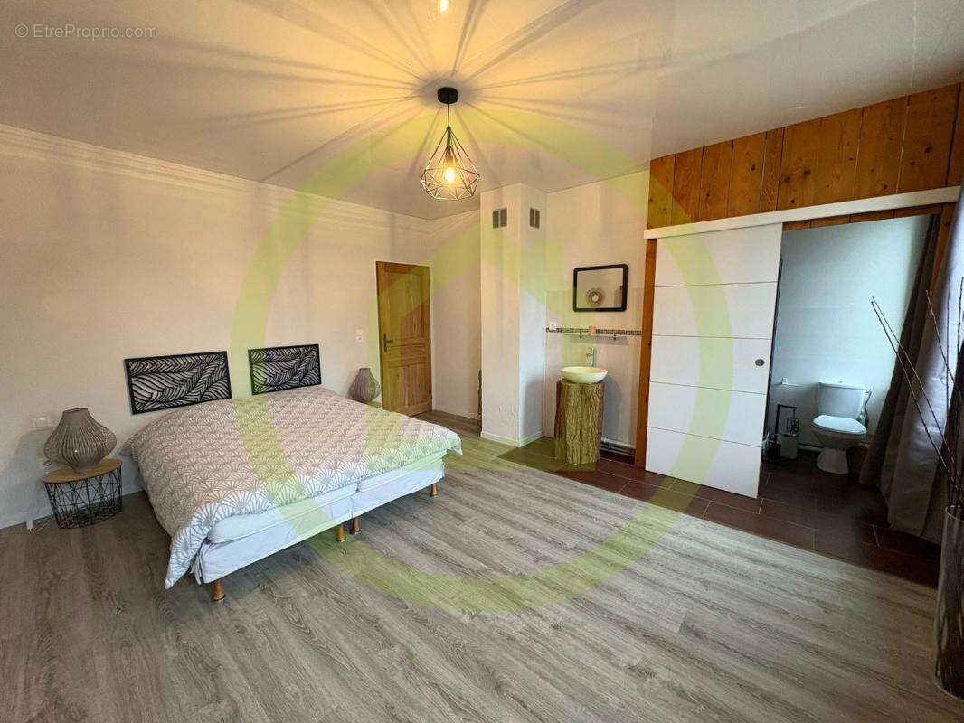 Maison 256 m² à Ochancourt  - photo 14