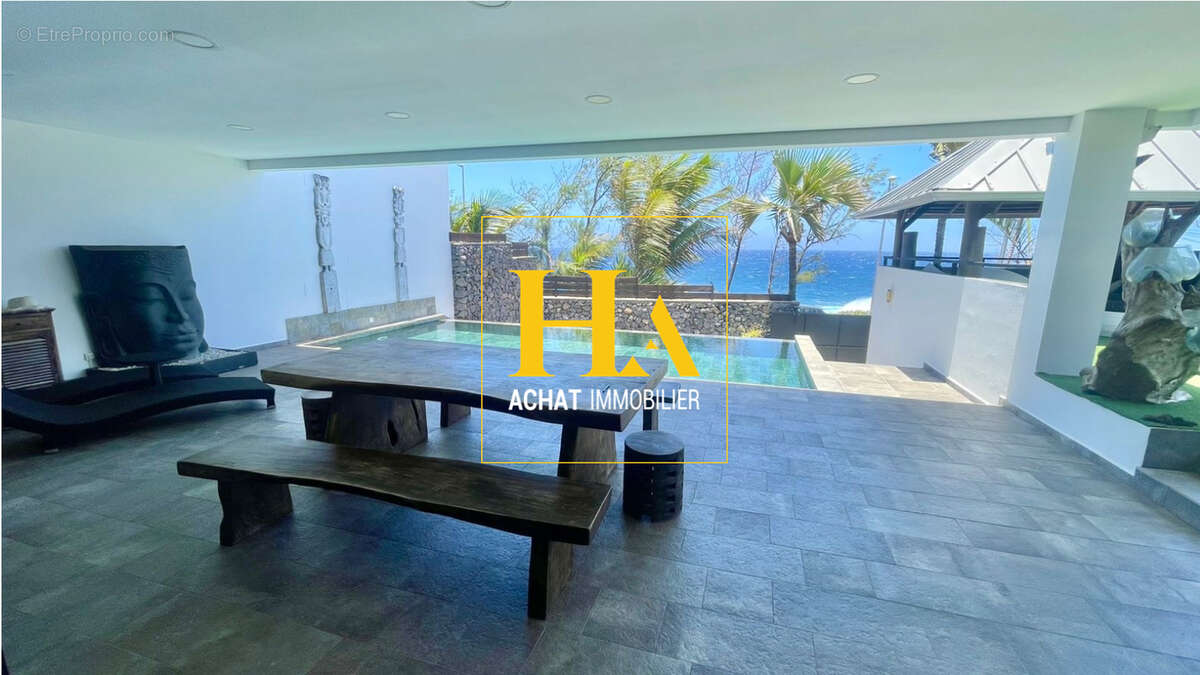 Maison à SAINT-PIERRE