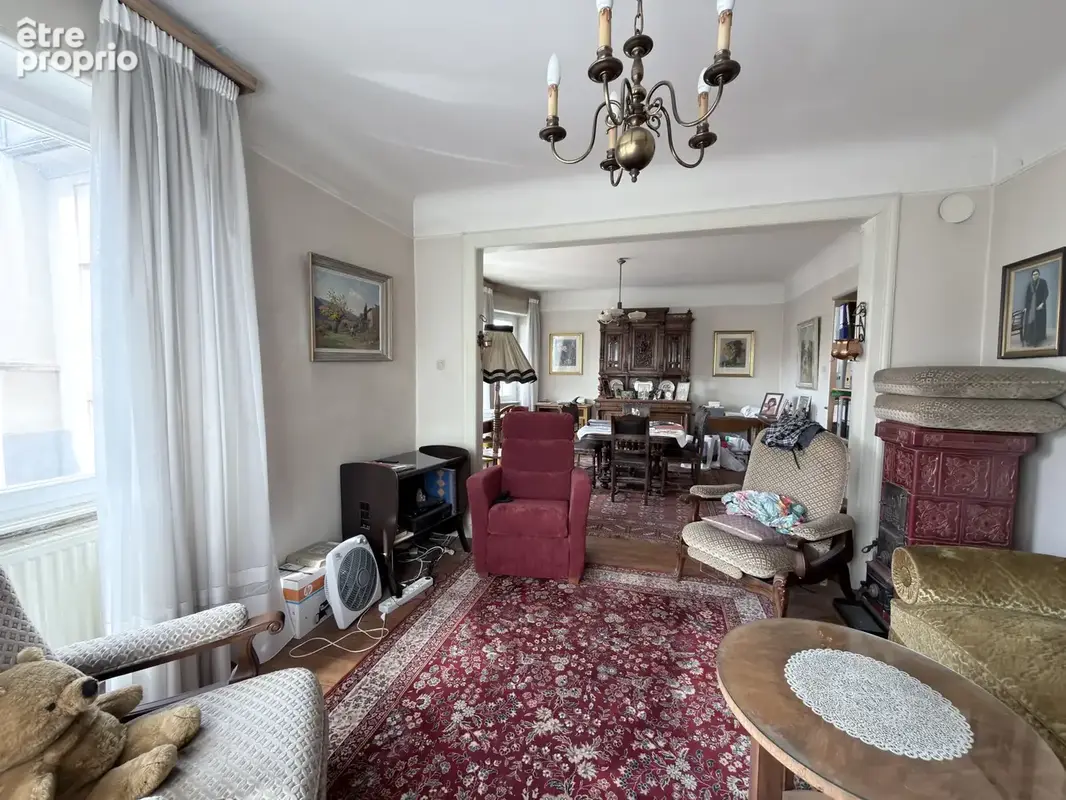 Ensemble immobilier à fort potentiel avec 4 appartements, 8 garages et dépendance - photo 6